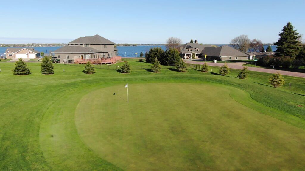 The Lakes Golf Course
